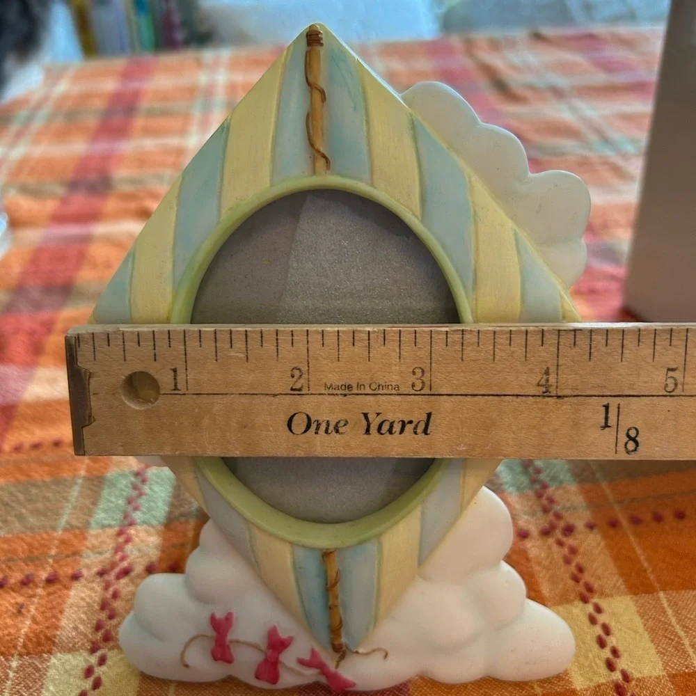 Kite Picture Frame Russ 3
